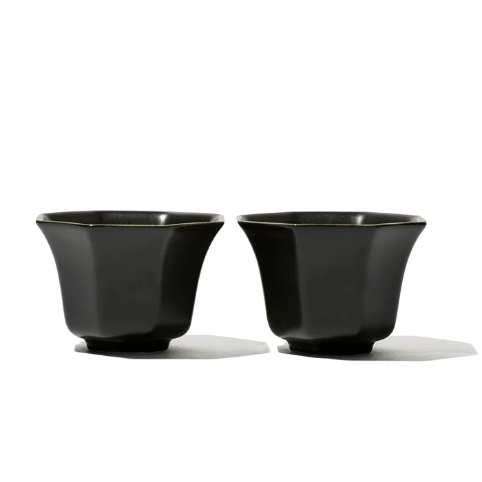 Black Camellia Ceramic Teapot & Teacup Set - Image 3